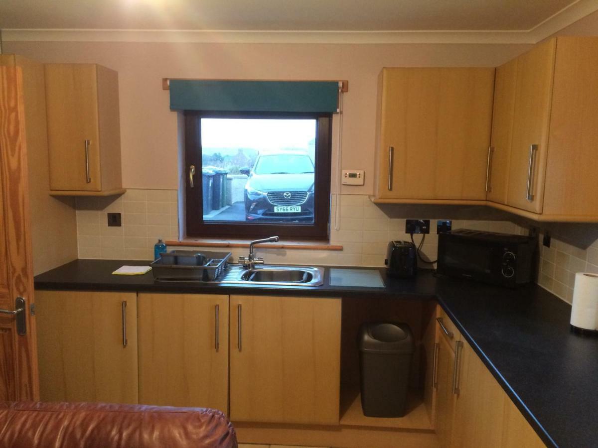 16 East Street Sandwick Stornoway Bagian luar foto